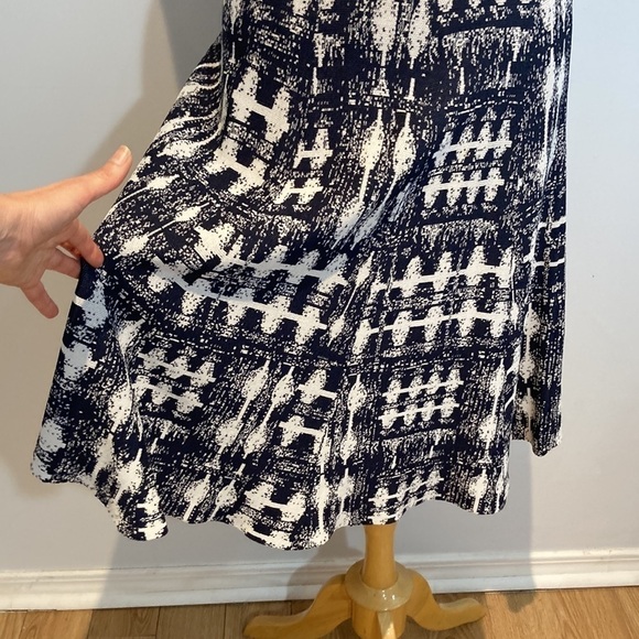 Carmen Marc Valvo Knitstretch Dress Size S - Picture 7 of 10